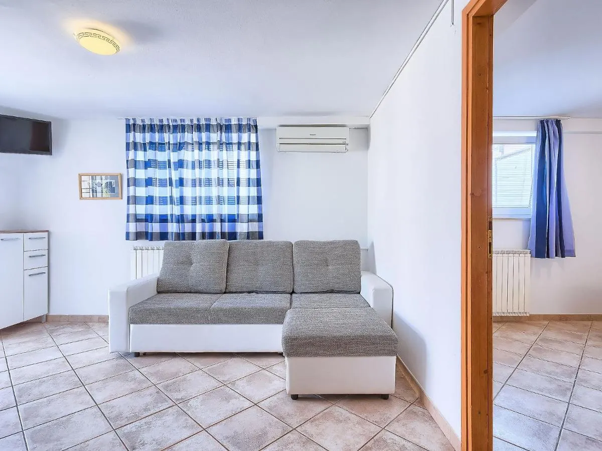 Apartment Nika-4 By Interhome Umag