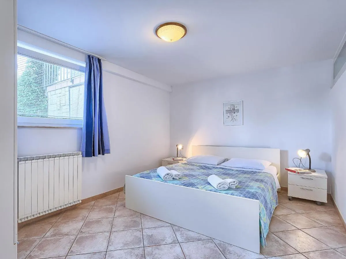 Apartment Nika-4 By Interhome Umag 0*,  Croatie